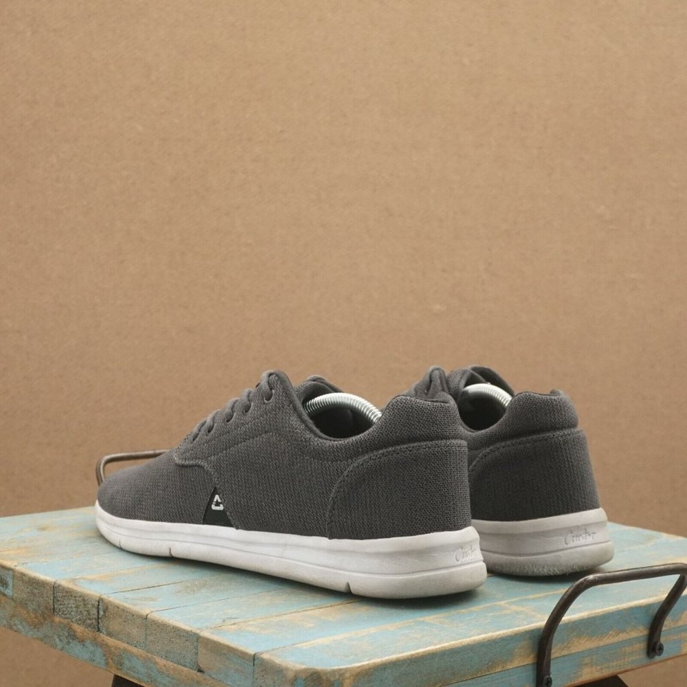 travis mathew cuater shoes